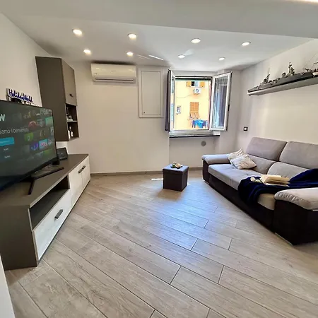 Apartment La Finestra Sul Mare By World Genoa